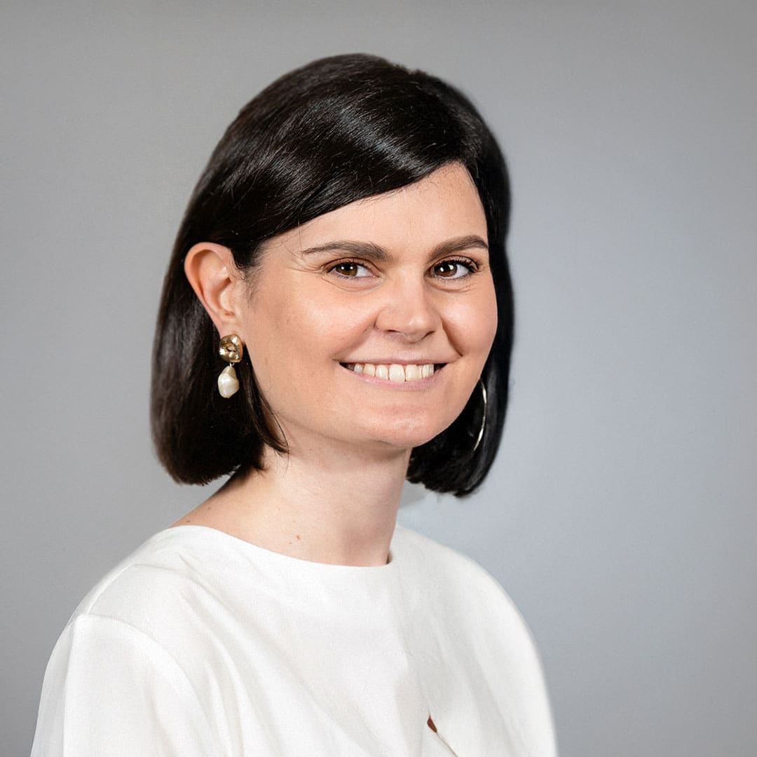 Elisa Farri Profile Image