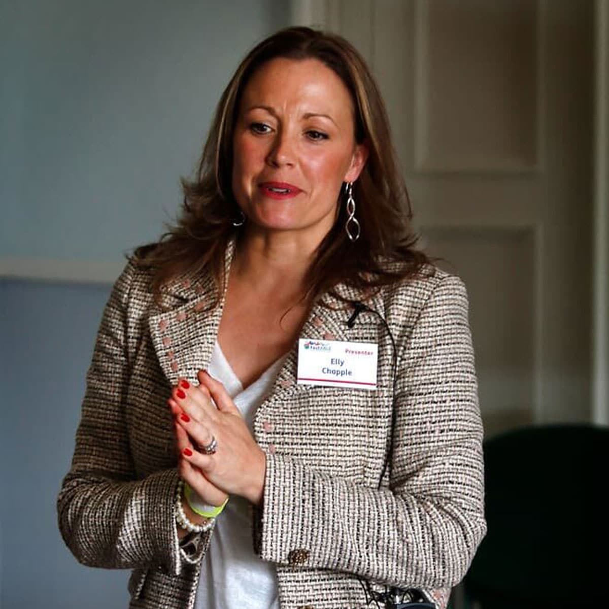 Elly Chapple Profile Image